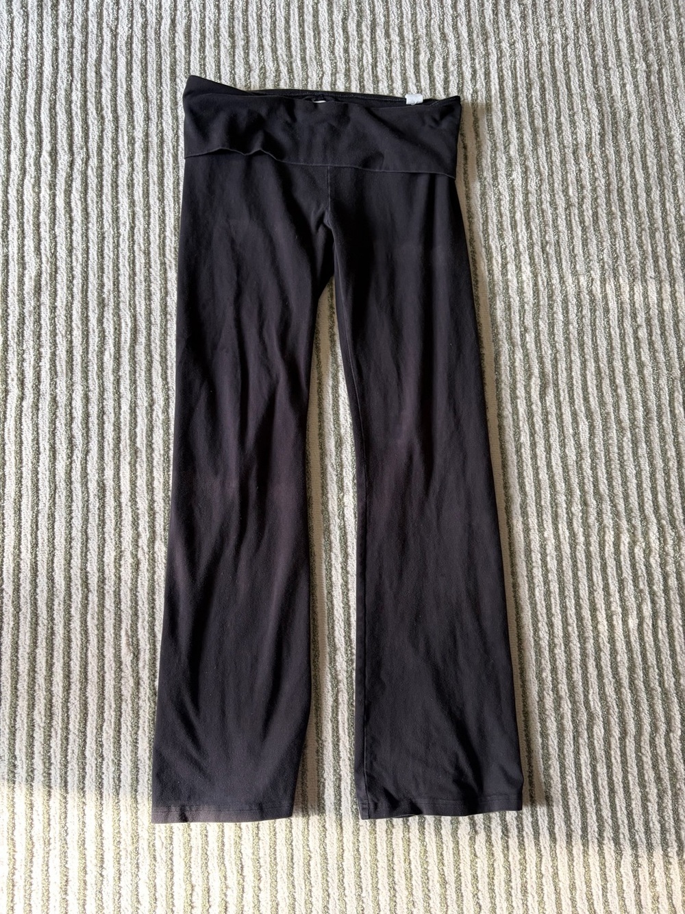 aerie Black Fold-Over Waist Leggings